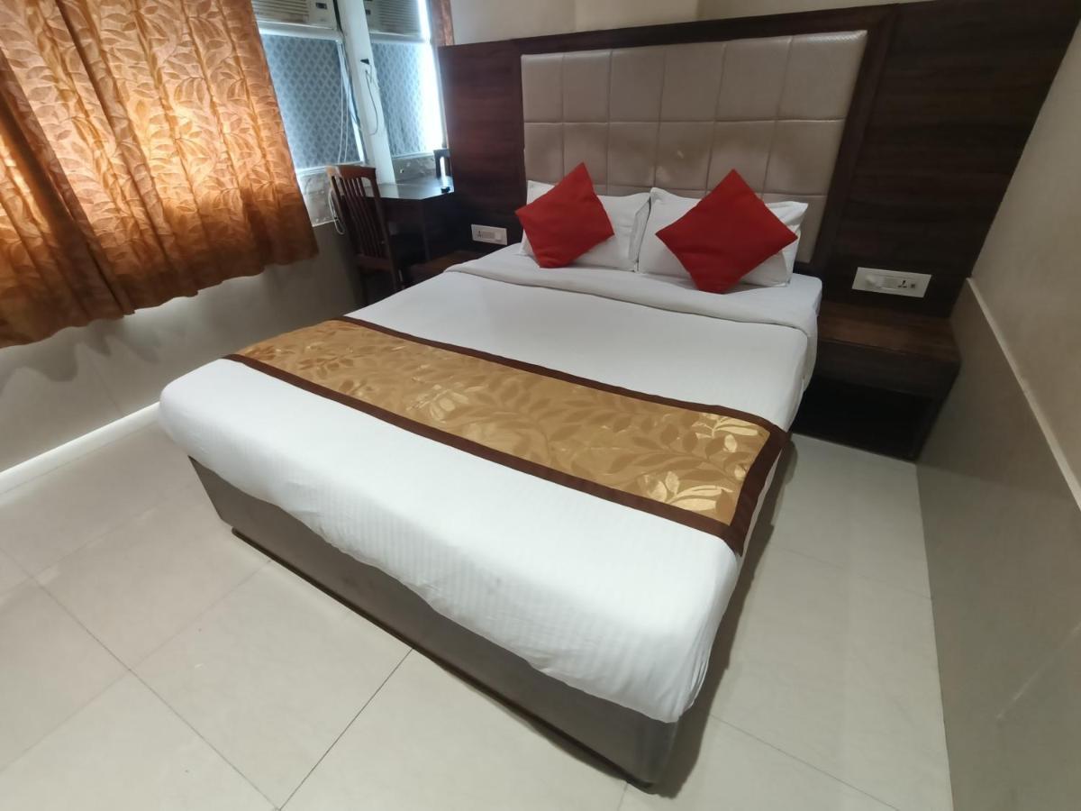 Fabhotel Regal Inn Mumbai Exterior photo