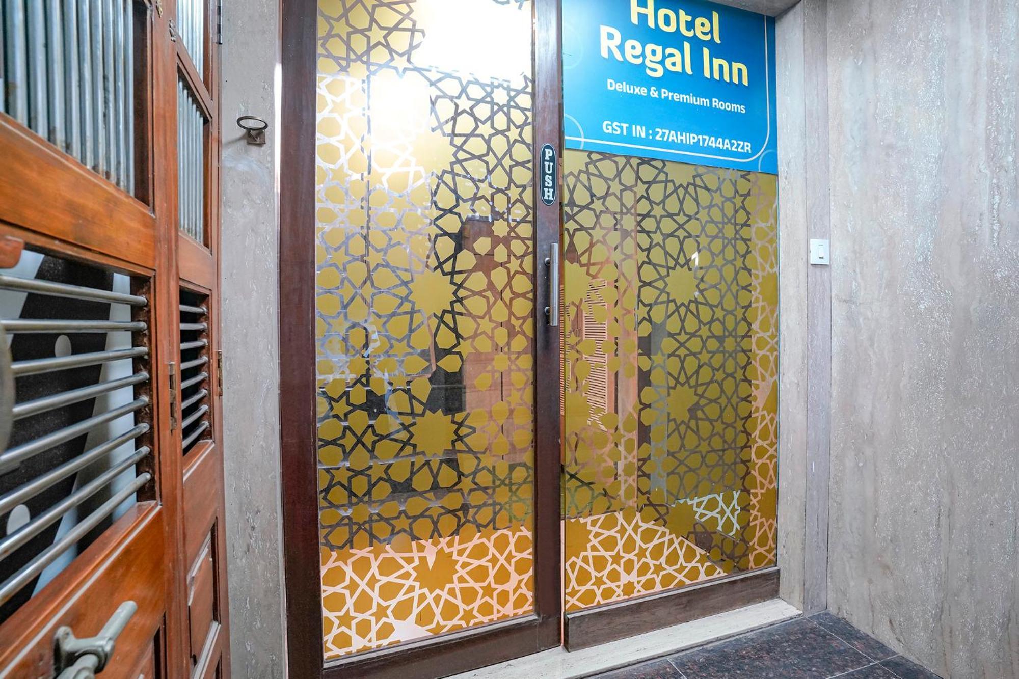 Fabhotel Regal Inn Mumbai Exterior photo